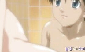 Boy fucks his girl on their bath tub